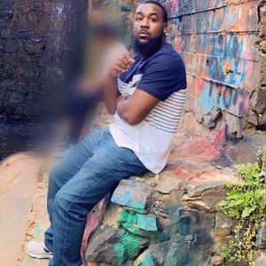 Meet your Posher, Dee